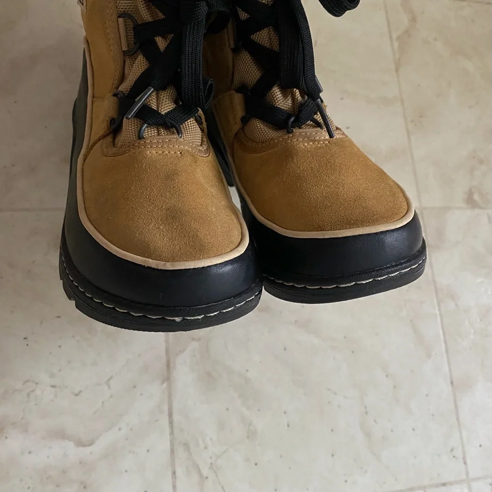 Sorel msrp $130